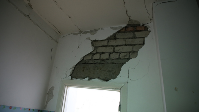 Абдулпатах Амирханов осмотрел пострадавшие из-за непогоды школу и детский сад в Унцукульском районе