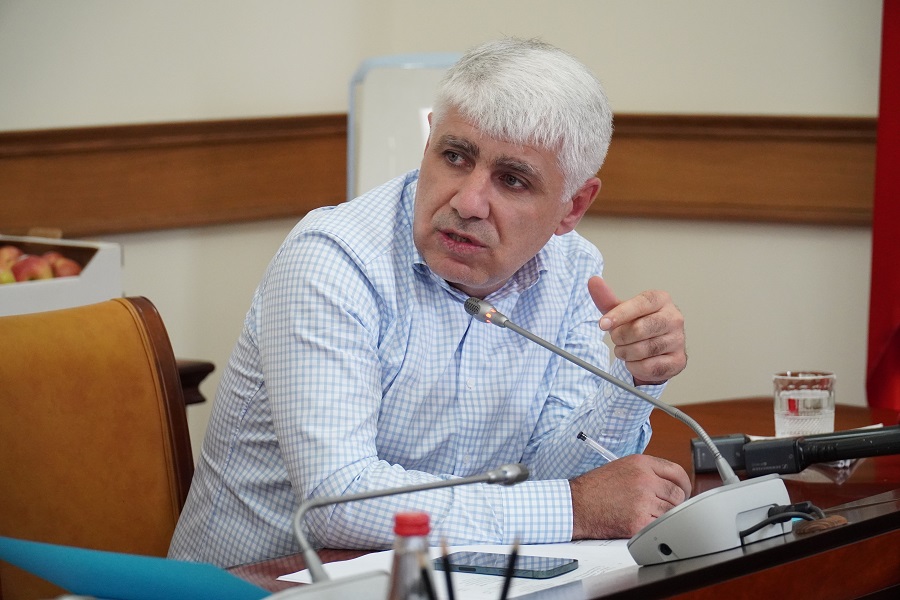 Еще 5 общественных территорий благоустроят в Дагестане по нацпроекту за счет экономии денежных средств