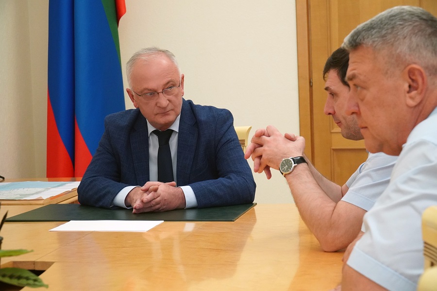 Вопросы сотрудничества Дагестана с Фондом ЖКХ обсудили в Правительстве региона