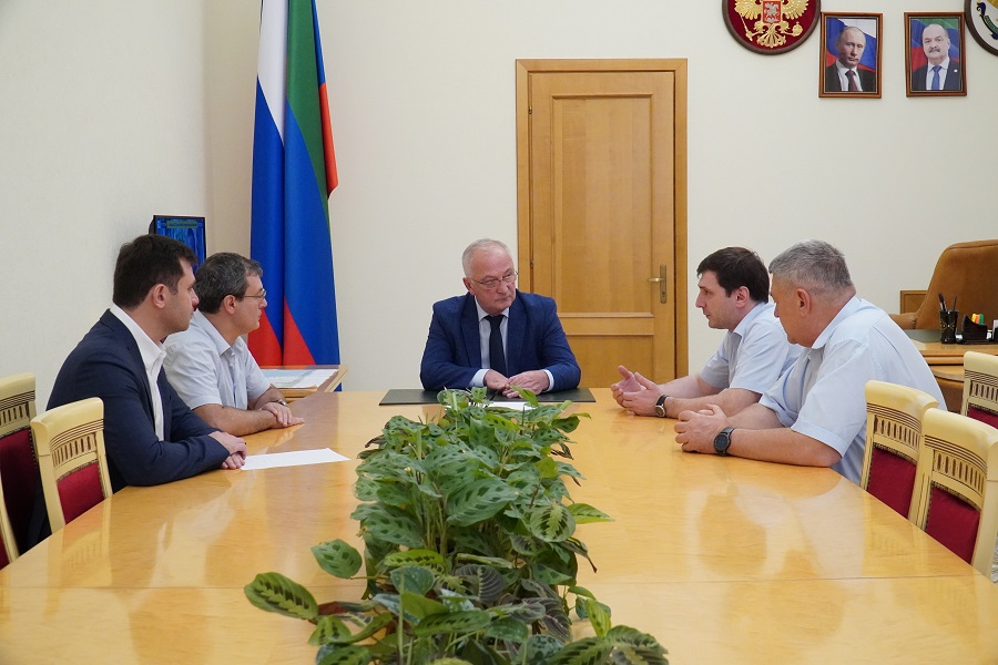 Вопросы сотрудничества Дагестана с Фондом ЖКХ обсудили в Правительстве региона