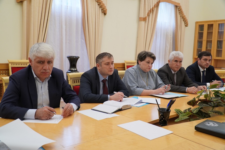 Правительство Дагестана проработает меры поддержки местных товаропроизводителей