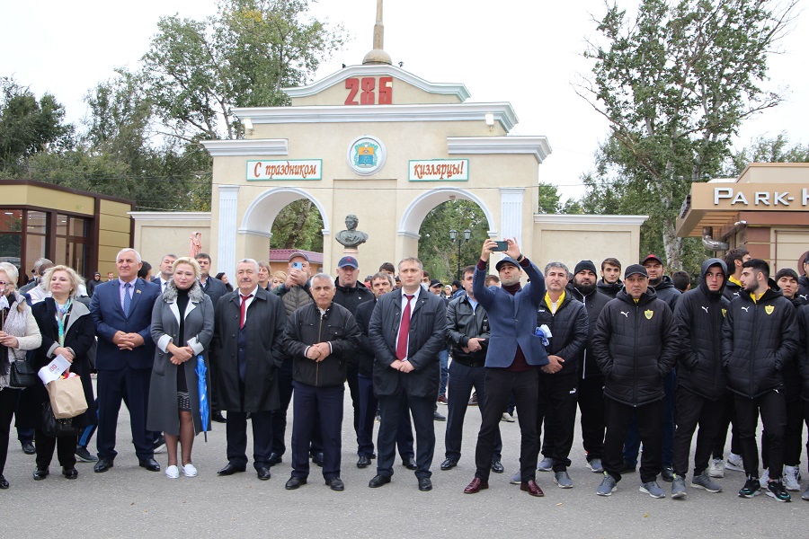 Вице-премьер Дагестана Мурад Казиев принял участие в праздновании Дня города Кизляра