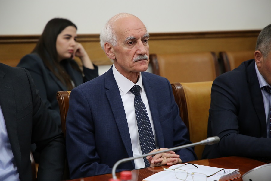 Аварийно-спасательные бригады готовы к реагированию на возможные ЧС в Дагестане