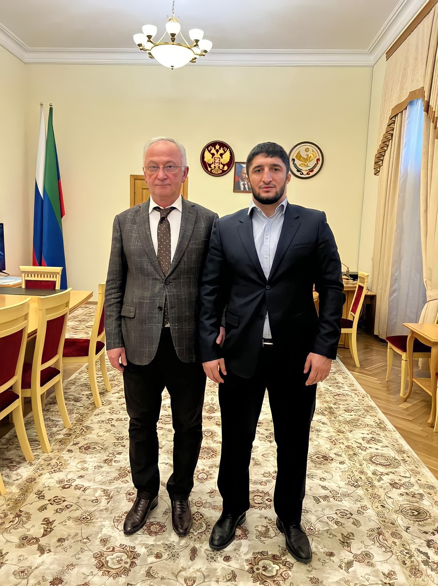 Абдулпатах Амирханов встретился с борцом Абдулрашидом Садулаевым