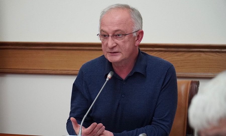 Абдулпатах Амирханов: «Виновные в сбросе медотходов в реку должны понести самое строгое наказание»