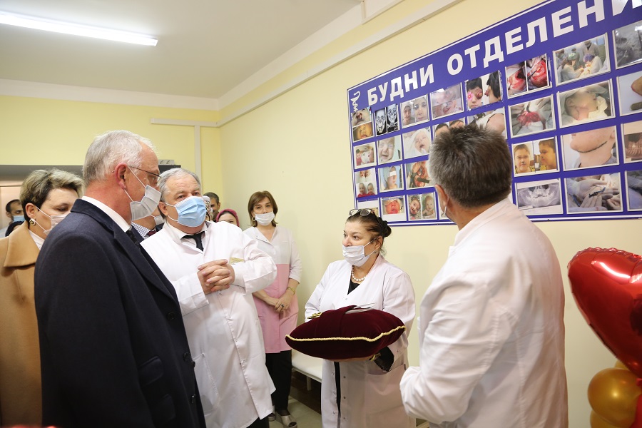 Два новых отделения и кабинет МРТ открыли в детской клинической больнице в Дагестане