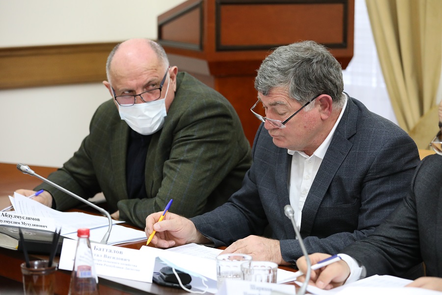 Второй этап аттестации руководителей ГУПов прошел в Дагестане