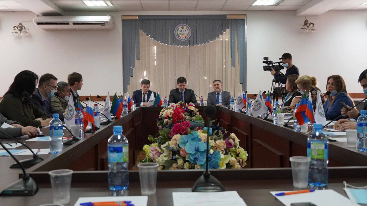 В Дагестане ведётся работа по подготовке кадров для промышленного комплекса