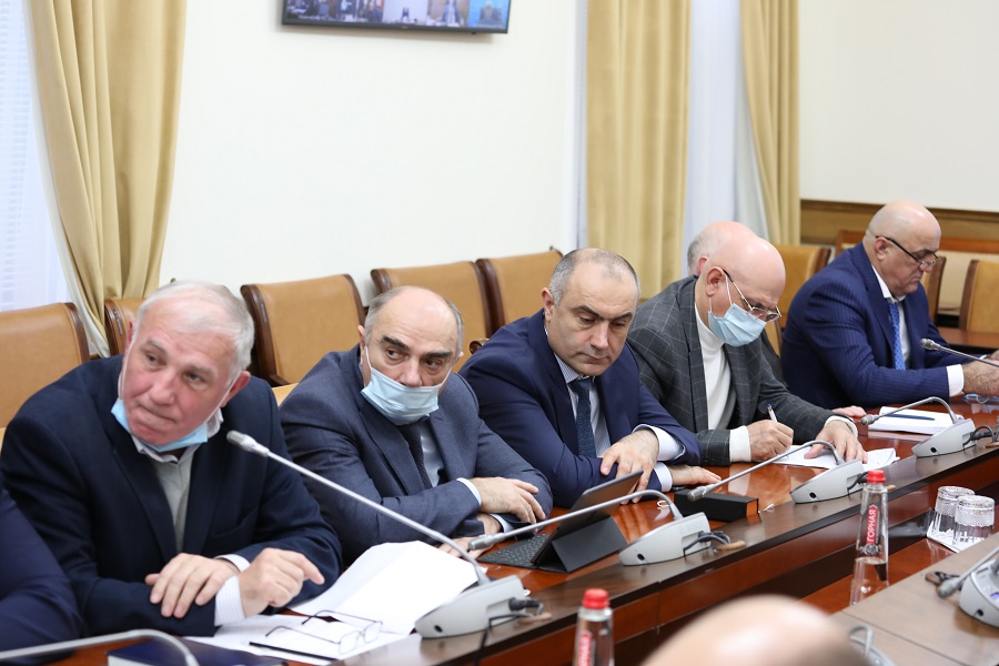 Новую котельную для горячего водоснабжения 11 МКД строят в Махачкале