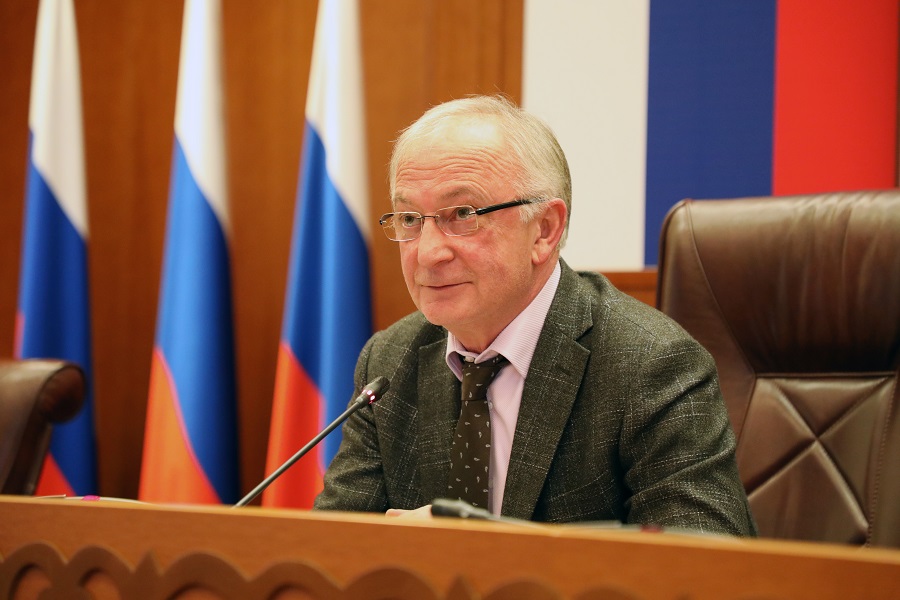 Абдулпатах Амирханов встретился с бизнес-сообществом Дагестана