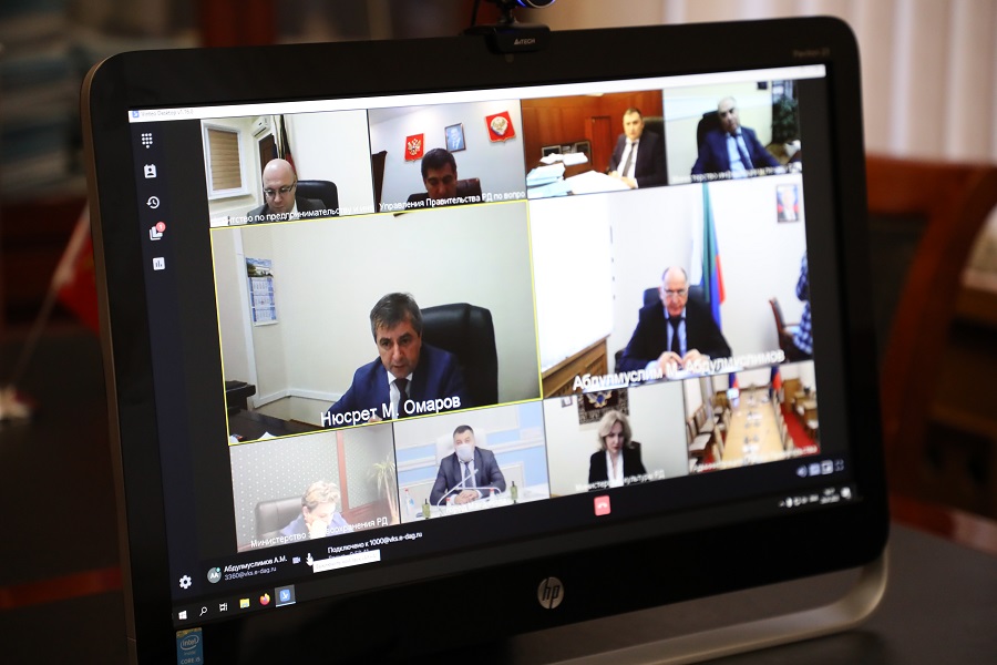 Итоги реализации нацпроектов рассмотрели в Правительстве Дагестана