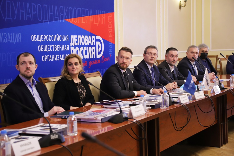 Правительственная делегация Дагестана обсудила перспективы сотрудничества с «Деловой Россией»