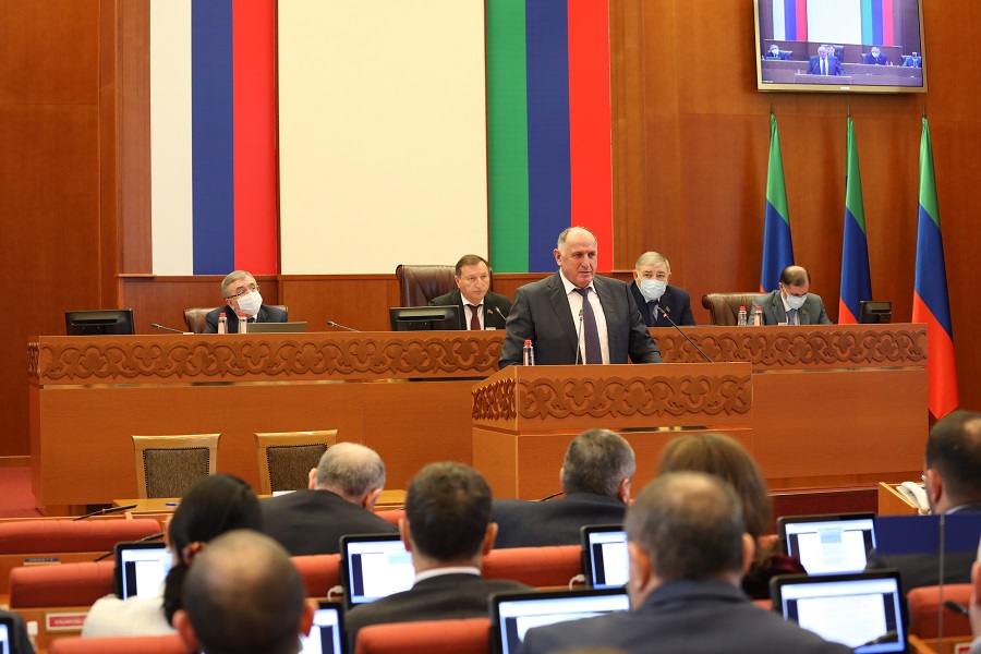 Парламент Дагестана поддержал кандидатуру Абдулмуслима Абдулмуслимова на пост премьер-министра республики
