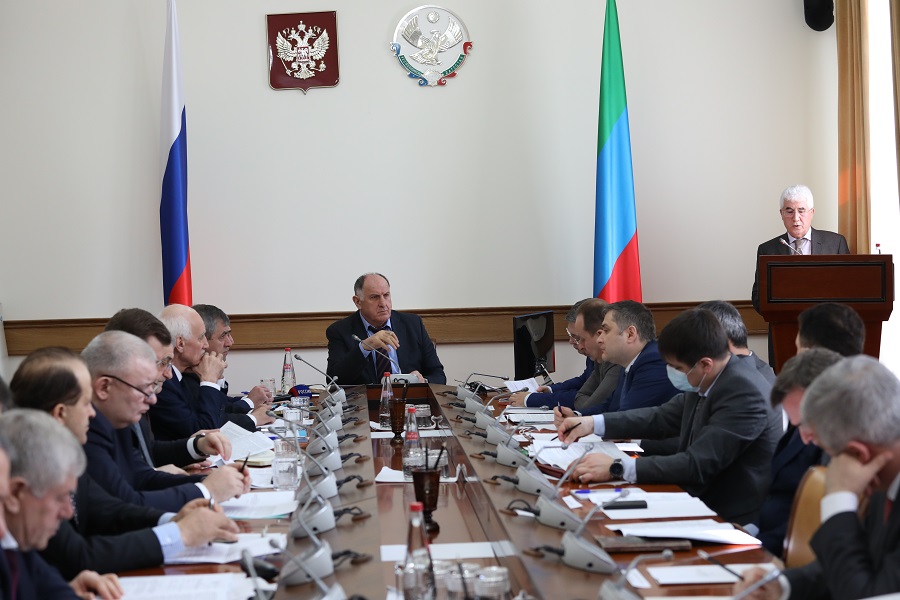 Власти Дагестана разрабатывают меры по обеспечению устойчивости развития экономики