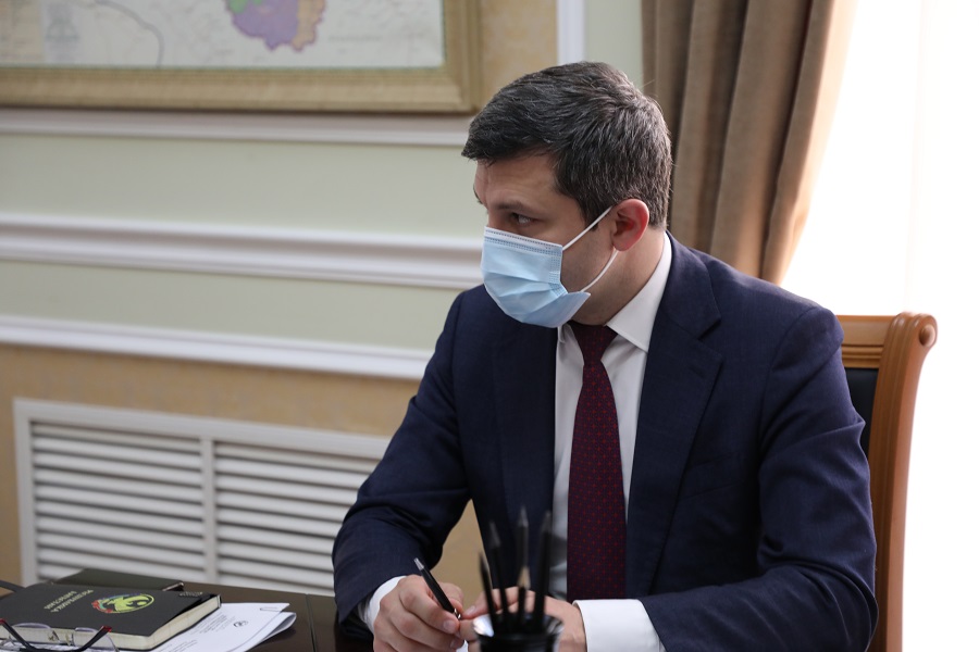 Ризван Газимагомедов предложил установить на одном уровне оптовую и розничную цену на отдельные виды продовольственных товаров