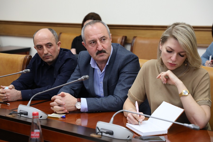 Аптечные сети Дагестана пообещали необоснованно не завышать цены на лекарства