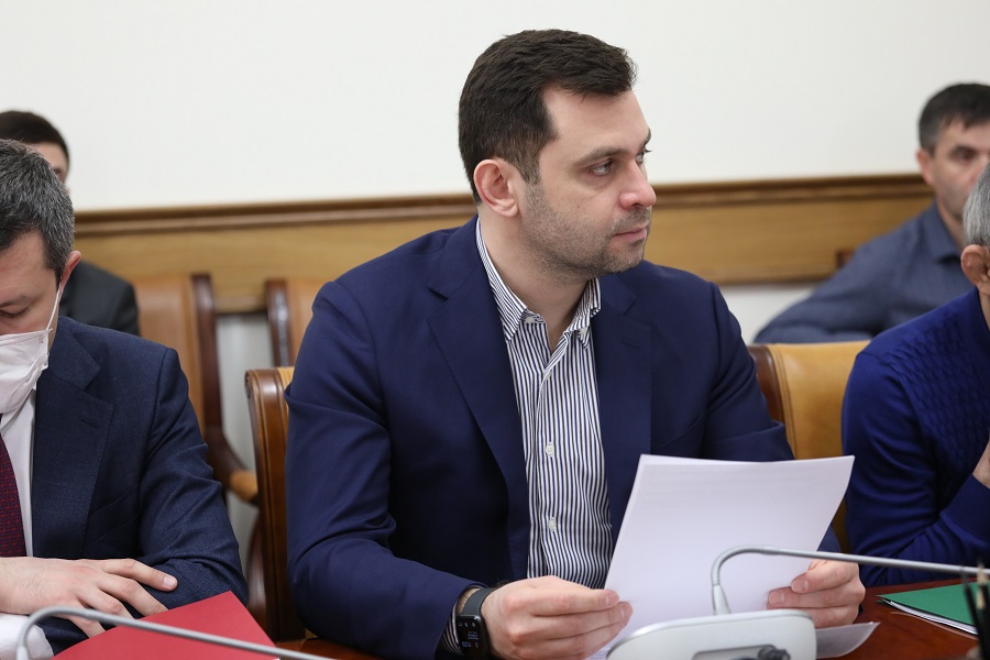 Власти Дагестана окажут поддержку в реализации ряда крупных инвестпроектов на территории региона
