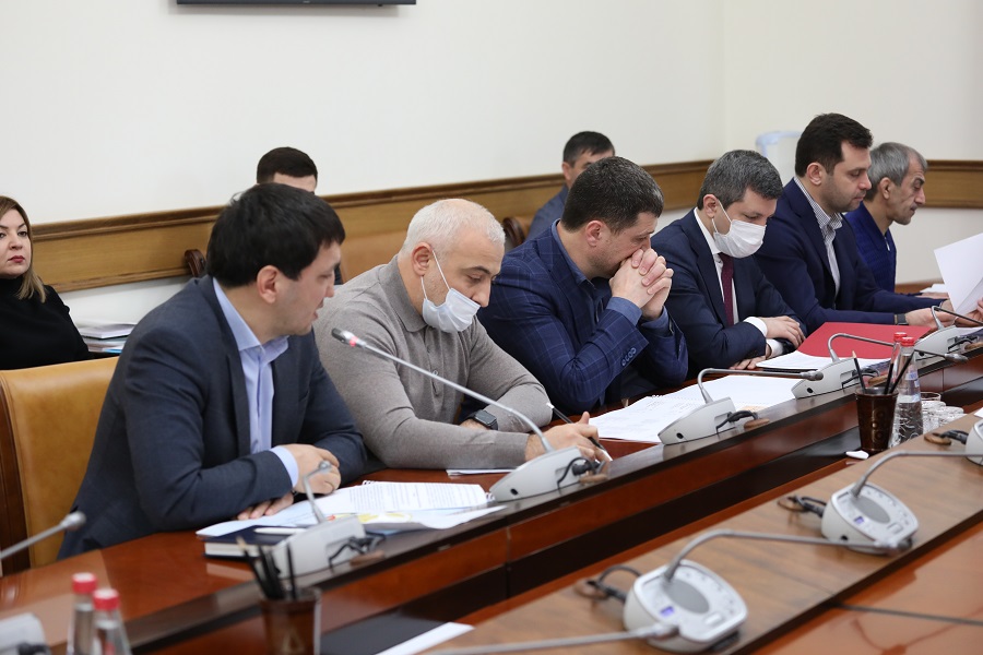 Власти Дагестана окажут поддержку в реализации ряда крупных инвестпроектов на территории региона
