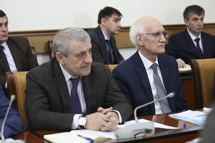 В Дагестане продолжают принимать меры по обеспечению устойчивости развития экономики