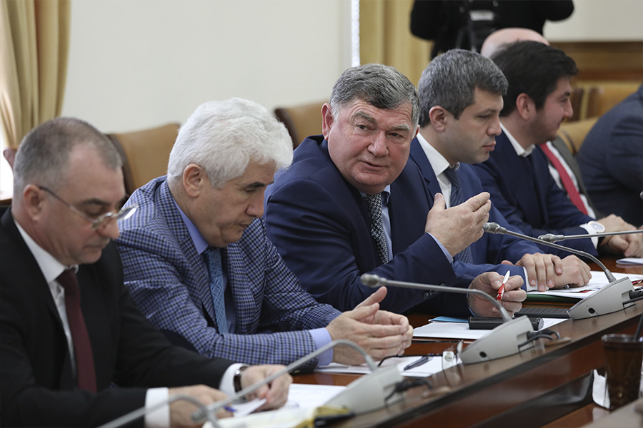 В Дагестане продолжают принимать меры по обеспечению устойчивости развития экономики