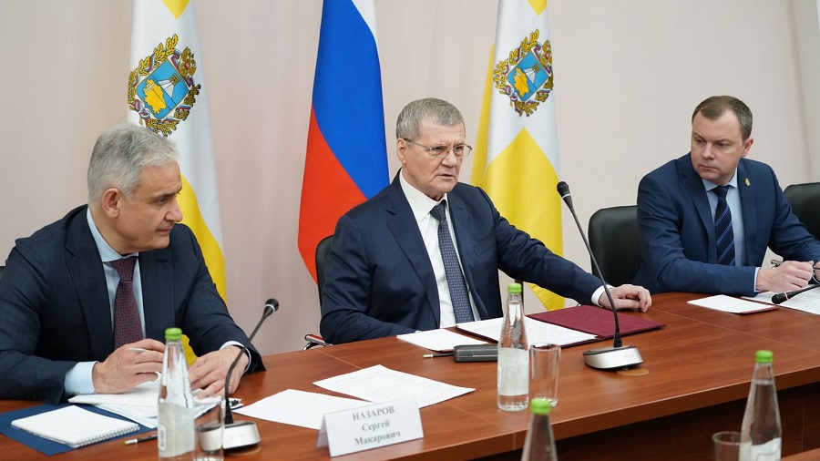 Абдулмуслим Абдулмуслимов на форуме в СКФО рассказал о принимаемых в республике мерах по поддержке экономики