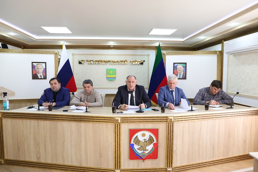 После вмешательства Сергея Меликова в Кизилюртовском районе решена проблема с поливной водой