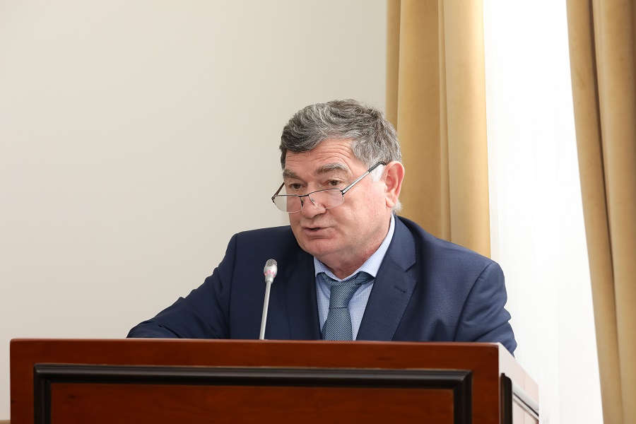 Дагестан ускорит работу по внедрению в регионе федеральных мер поддержки экономики и бизнеса