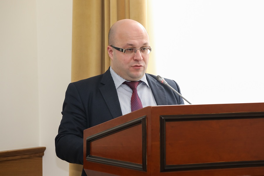Дагестан ускорит работу по внедрению в регионе федеральных мер поддержки экономики и бизнеса