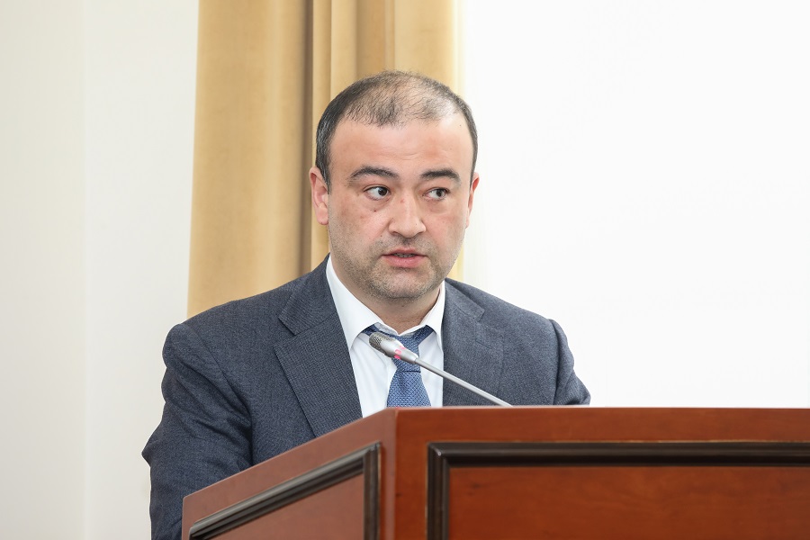 Дагестан ускорит работу по внедрению в регионе федеральных мер поддержки экономики и бизнеса