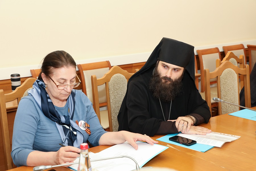 Заседание Правительственной комиссии по проблемам русскоязычного населения прошло в Дагестане