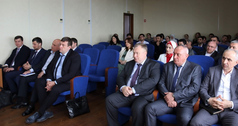 Коллективу ООО «Газпром межрегионгаз Махачкала» представили нового гендиректора