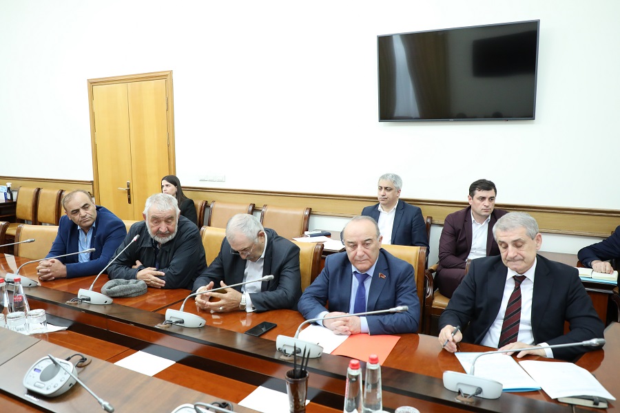 Правительство РД окажет содействие в достройке «народной дороги» Новый Чиркей – Гимры