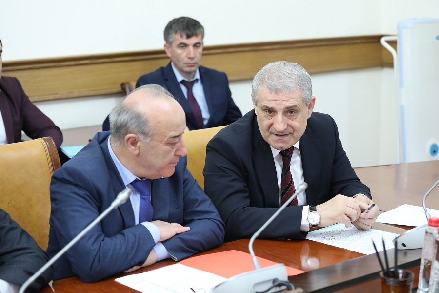 Правительство РД окажет содействие в достройке «народной дороги» Новый Чиркей – Гимры