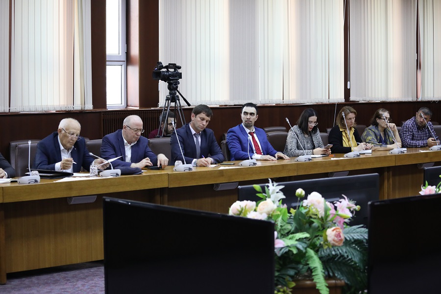 Промышленники Дагестана рассказали о проблемах, возникших в связи с экономическими ограничениями