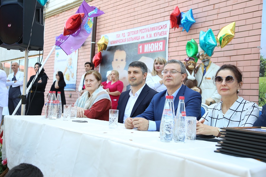 В Детской клинической больнице отпраздновали День защиты детей