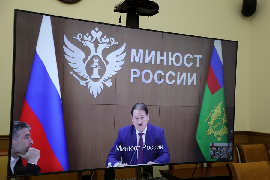 Заур Тарханов представлен в должности начальника Управления Министерства юстиции РФ по РД