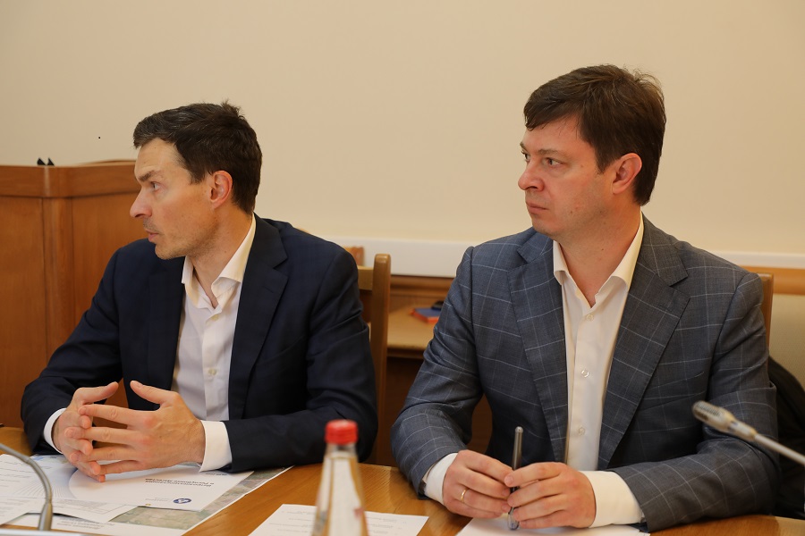 Манвел Мажонц встретился с представителями компании «НоваВинд» (ГК «Росатом»)