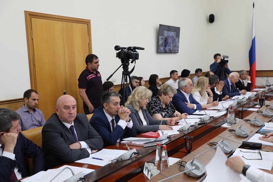 В строительство объектов возобновляемой энергетики в Дагестане до 2025 года планируют вложить более 26 млрд рублей
