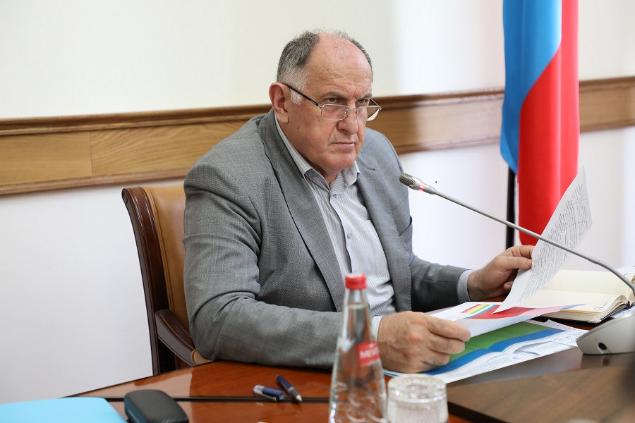 Более 770 млн рублей предусмотрели на закупку жилья детям-сиротам в Дагестане