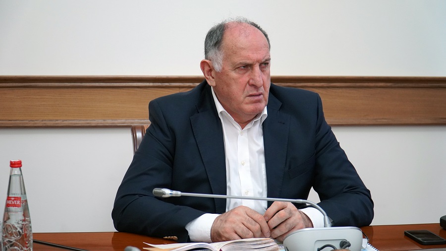 По поручению Главы РД проводится реконструкция территории у Салтинского водопада