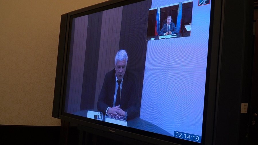Манвел Мажонц  рассказал Андрею Фурсенко о ремонте дороги в селе Нижний Дженгутай Буйнакского района