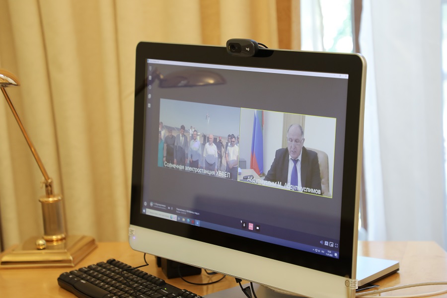 Первую крупную солнечную электростанцию торжественно открыли в Дагестане