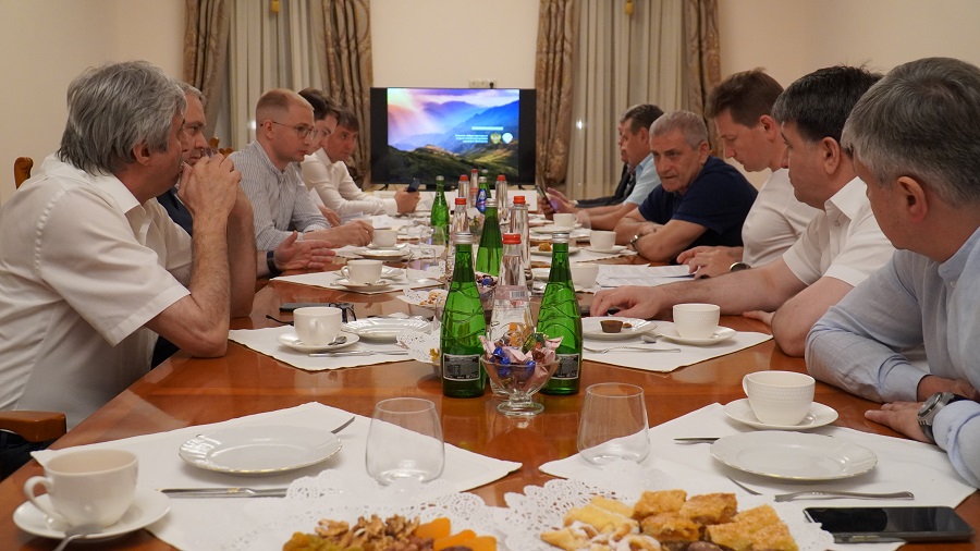 Валентину Иванову презентовали проект второго этапа реконструкции аэропорта Махачкалы