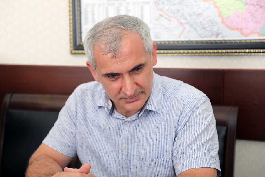 Нариман Абдулмуталибов встретился с руководством Дагестанского института повышения квалификации