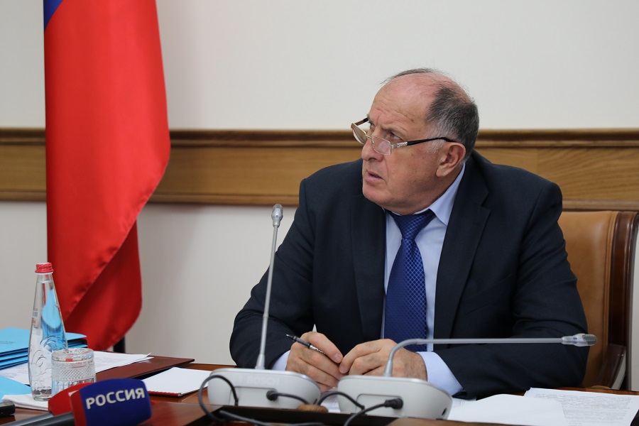 Правительство Дагестана поставило задачу перед госучреждениями  по увеличению доходов от платных услуг