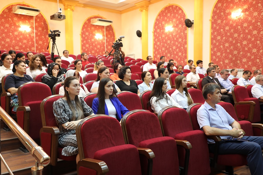 Абдулмуслим Абдулмуслимов подчеркнул актуальность ускоренного завершения процедуры банкротства ГУПов в сфере АПК