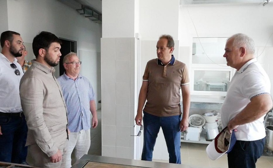 В трех муниципалитетах республики завершается строительство детсадов