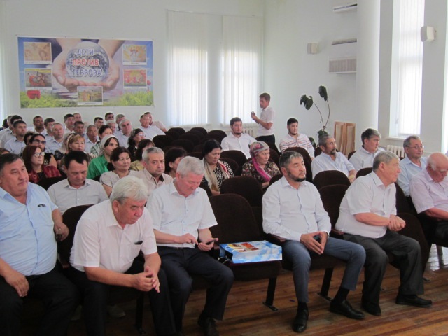 В Ногайском районе отметили 85-летие видного государственного деятеля Нарбека Аджигайтканова