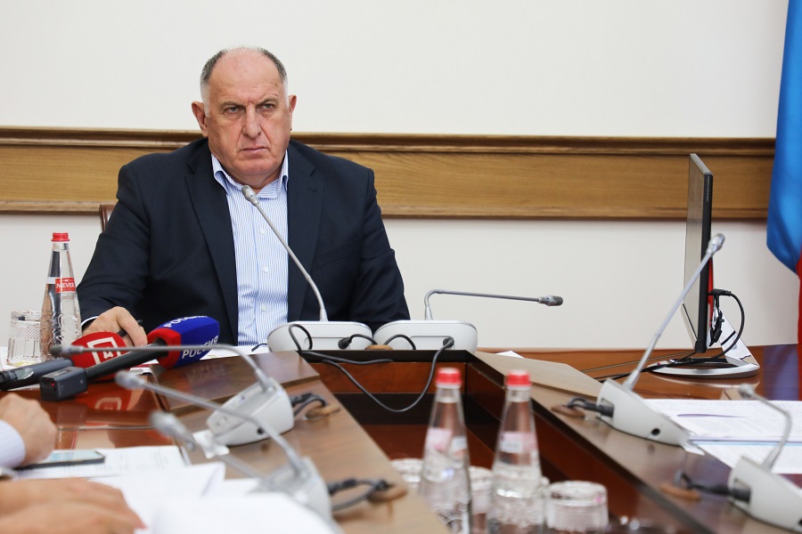 По нацпроектам в Дагестане строят 74 объекта образования