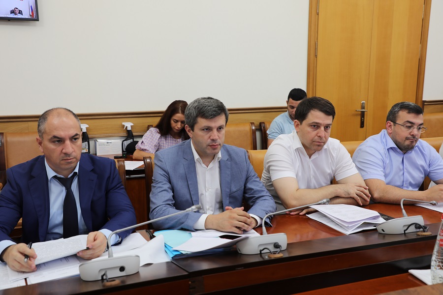 По нацпроектам в Дагестане строят 74 объекта образования